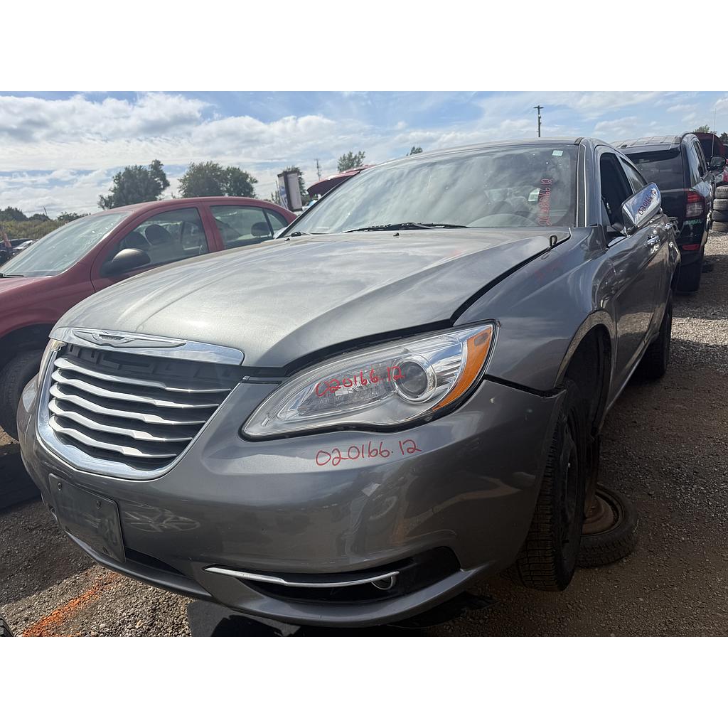 CHRYSLER 200 2012