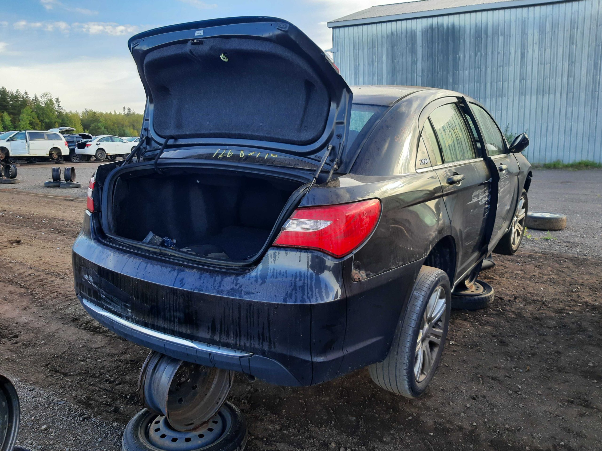 CHRYSLER 200 2013