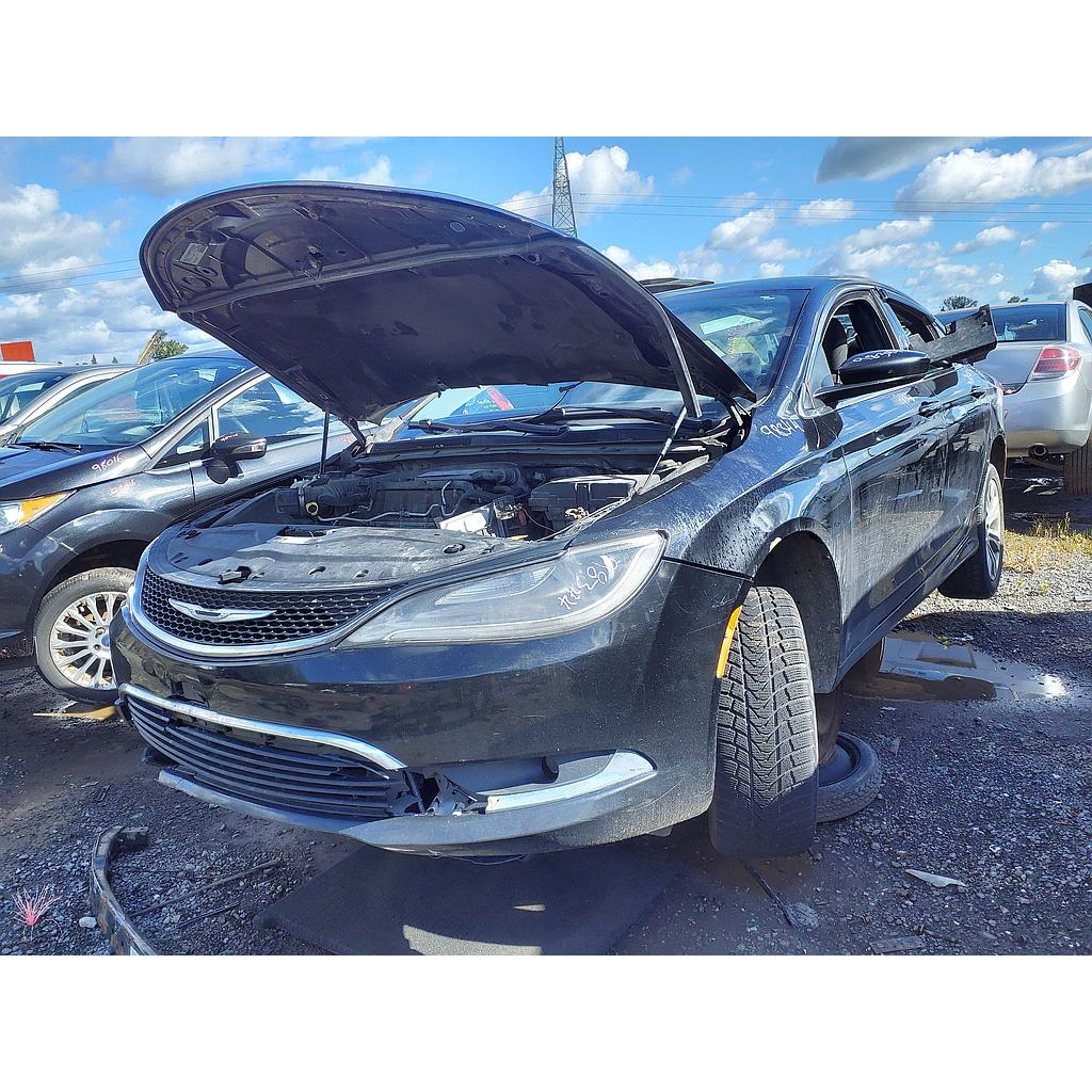 CHRYSLER 200 2015