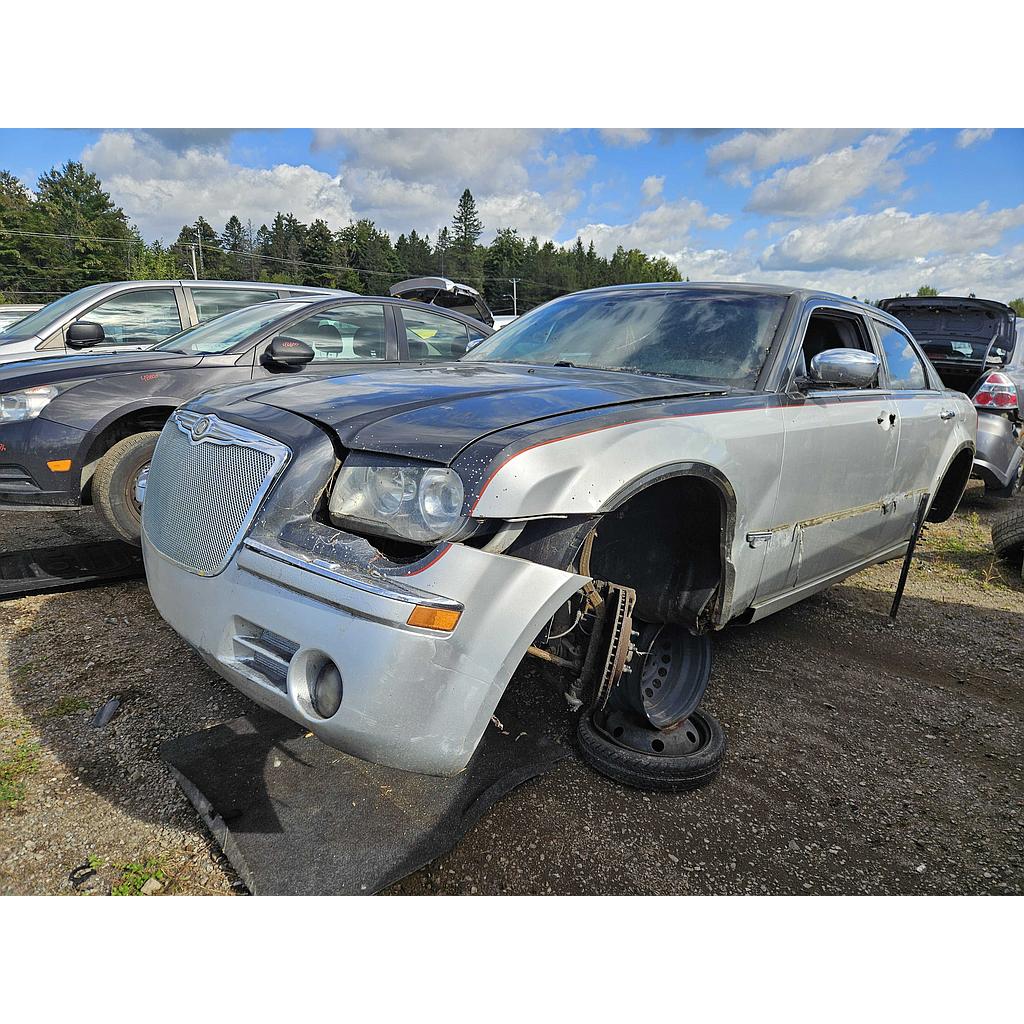 CHRYSLER 300 2005