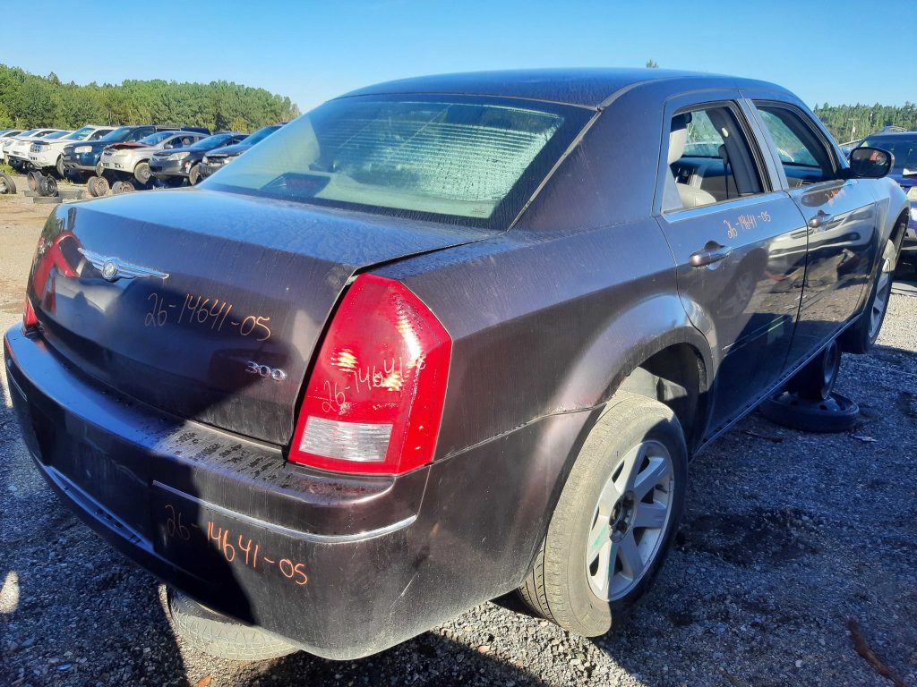 CHRYSLER 300 2005