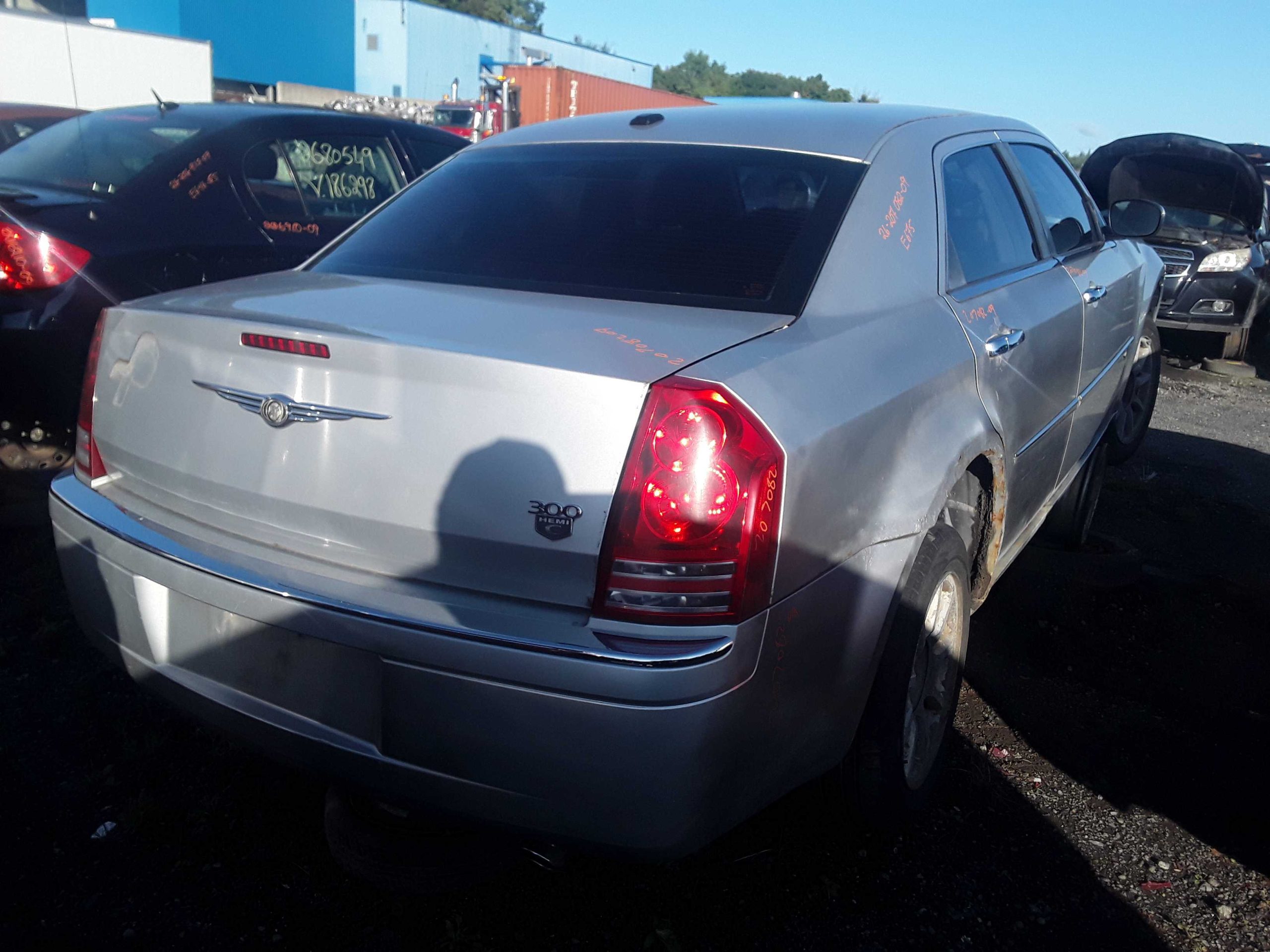 CHRYSLER 300 2009