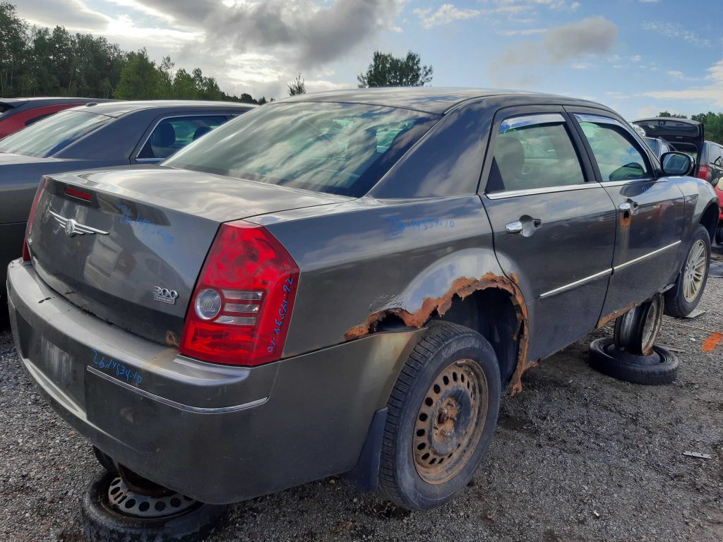 CHRYSLER 300 2010