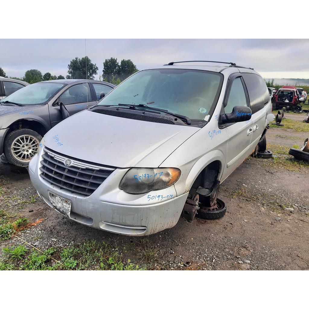 CHRYSLER TOWN & COUNTRY 2007