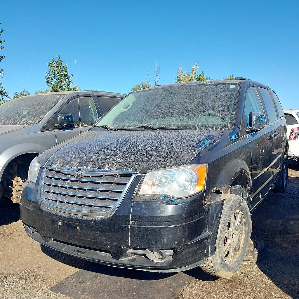 CHRYSLER TOWN & COUNTRY 2008
