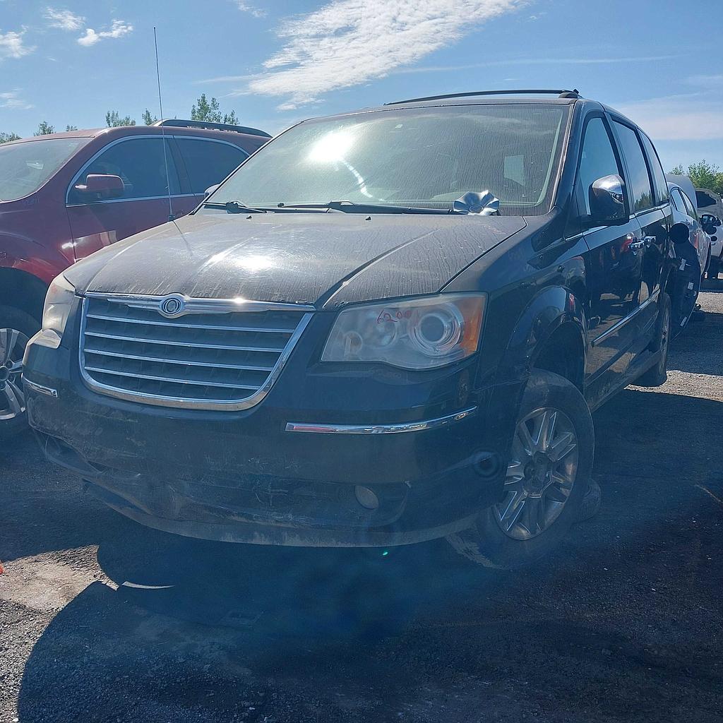CHRYSLER TOWN & COUNTRY 2009
