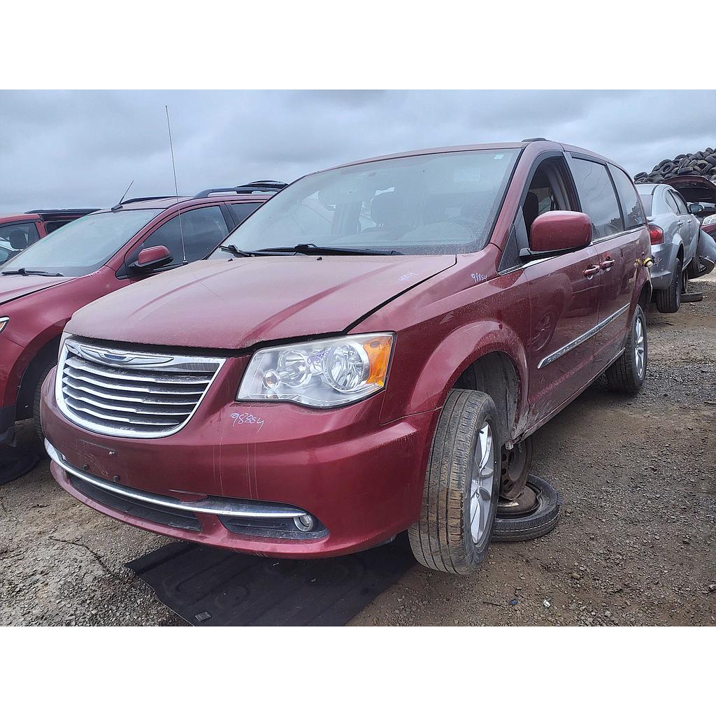 CHRYSLER TOWN & COUNTRY 2014