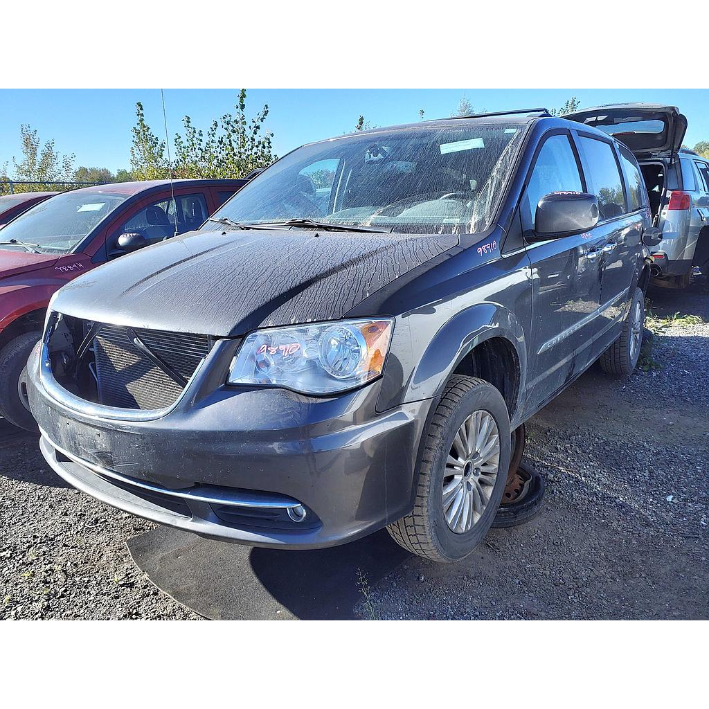 CHRYSLER TOWN & COUNTRY 2015