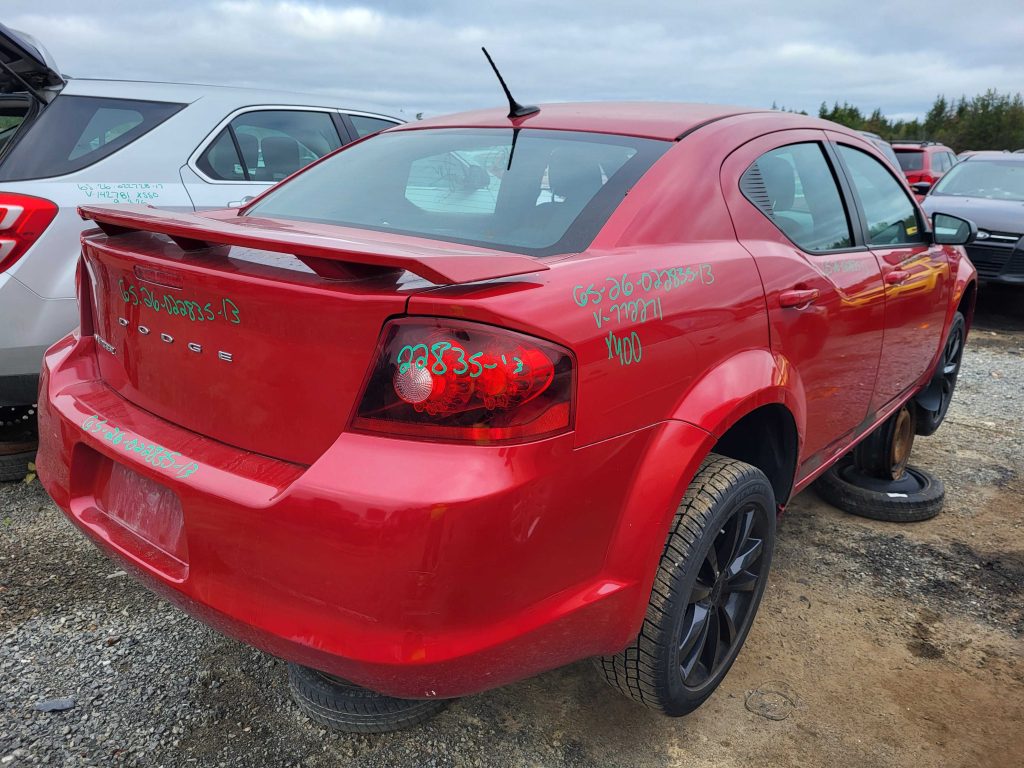 DODGE AVENGER 2013