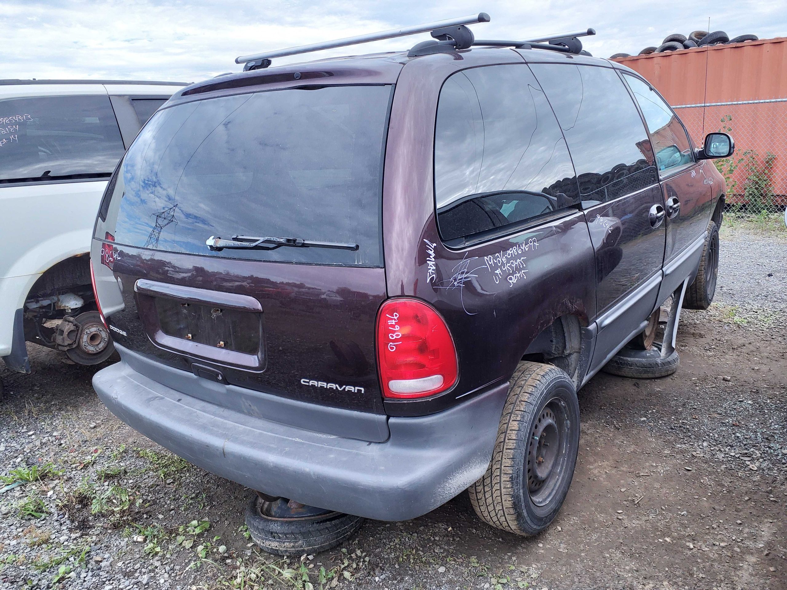 DODGE CARAVAN 1997