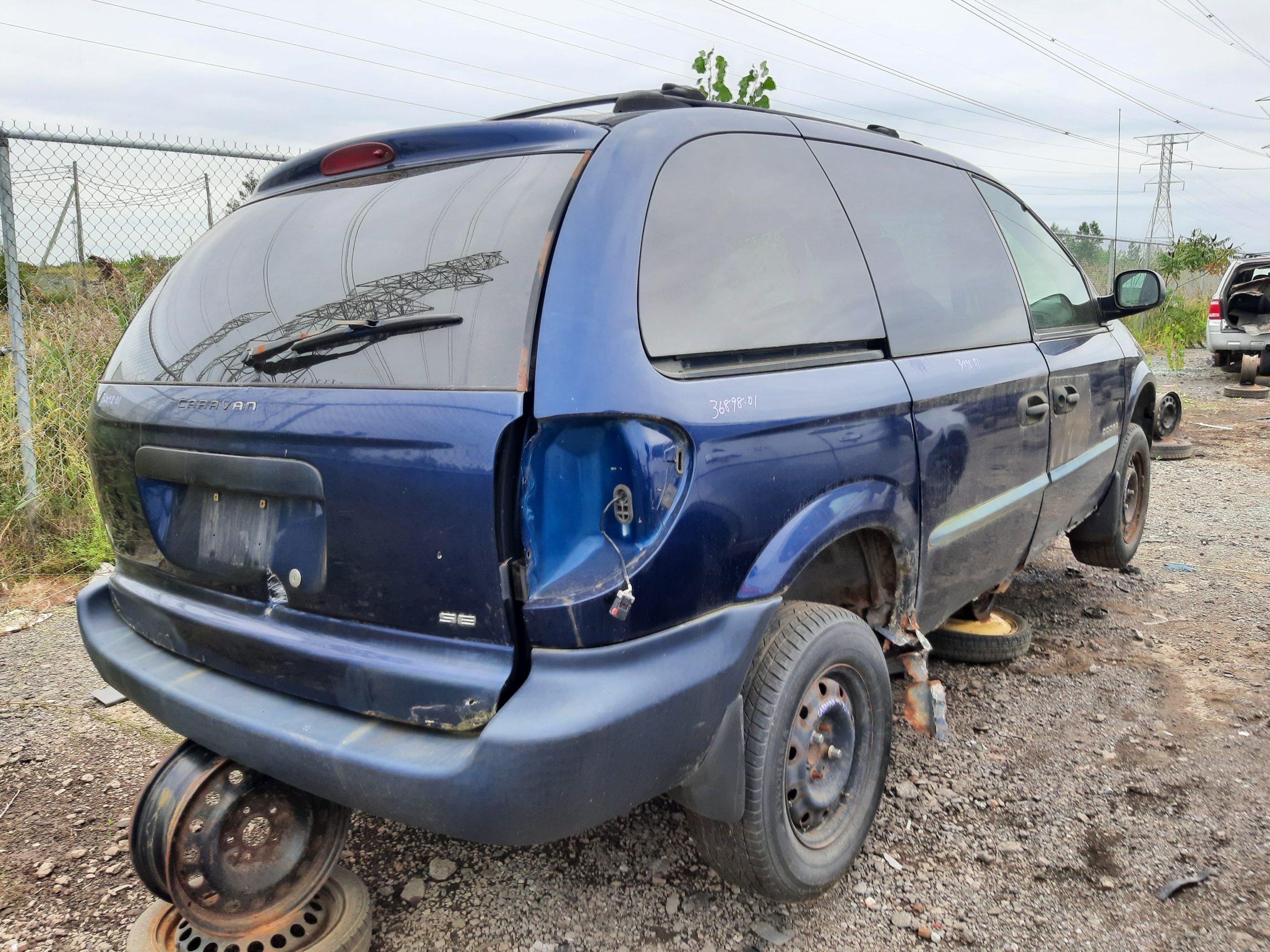 DODGE CARAVAN 2001