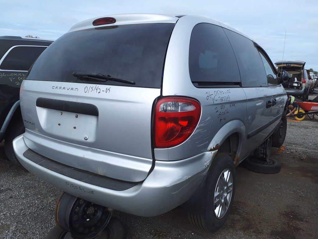 DODGE CARAVAN 2005