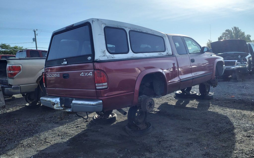 DODGE DAKOTA 1998