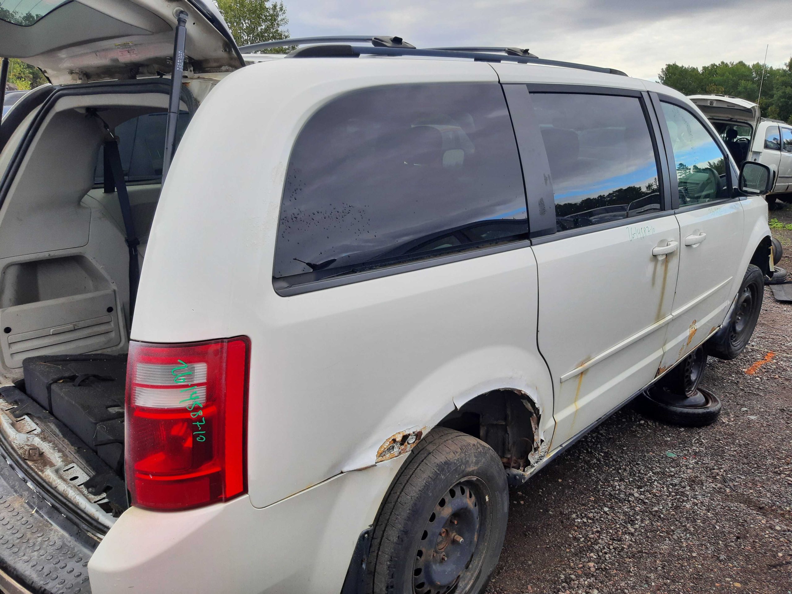 DODGE GRAND CARAVAN 2010
