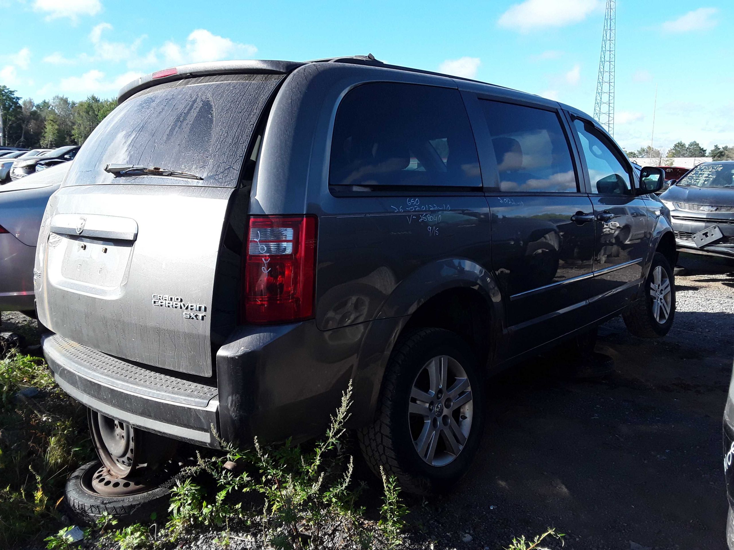 DODGE GRAND CARAVAN 2010