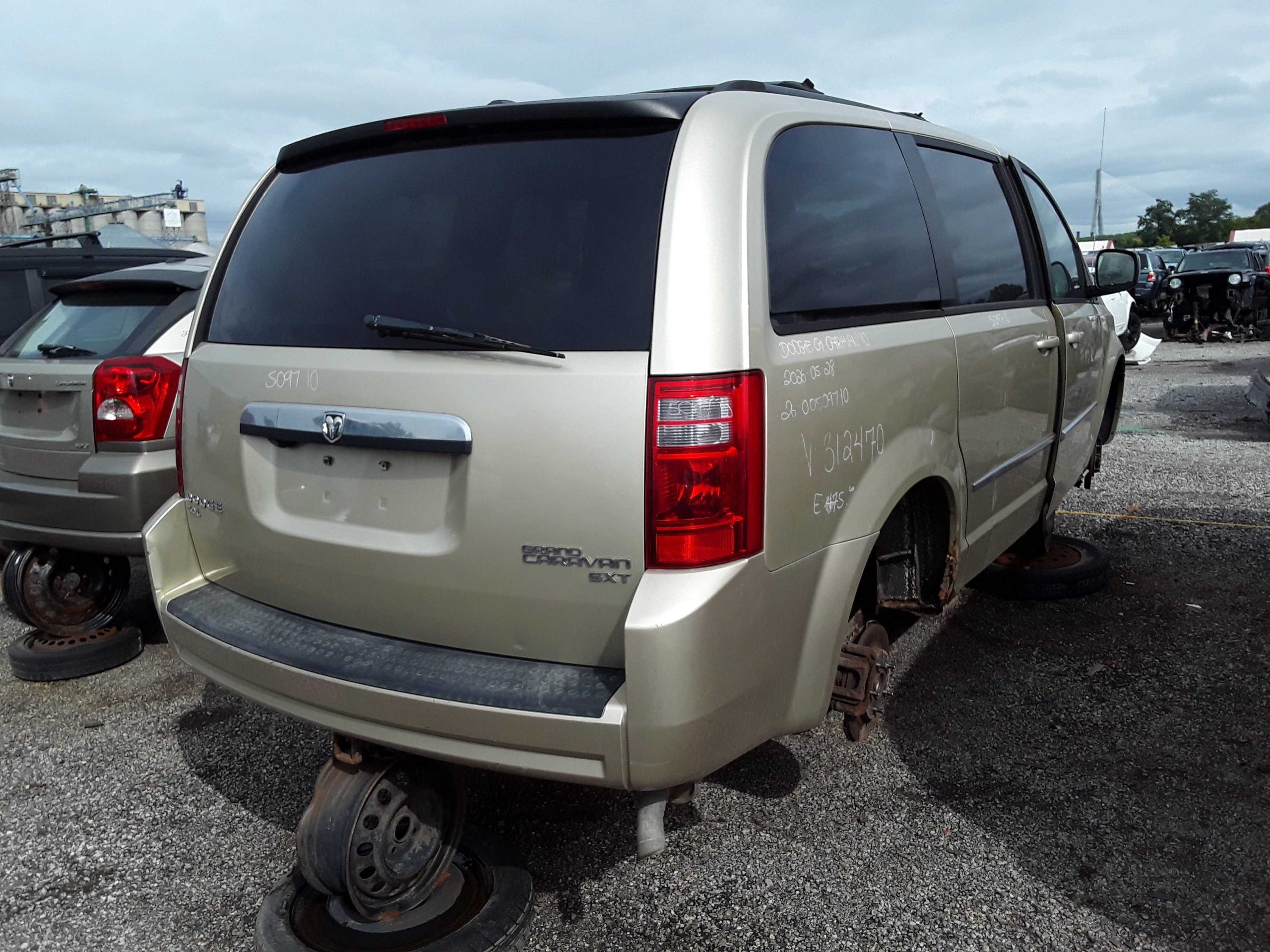 DODGE GRAND CARAVAN 2010