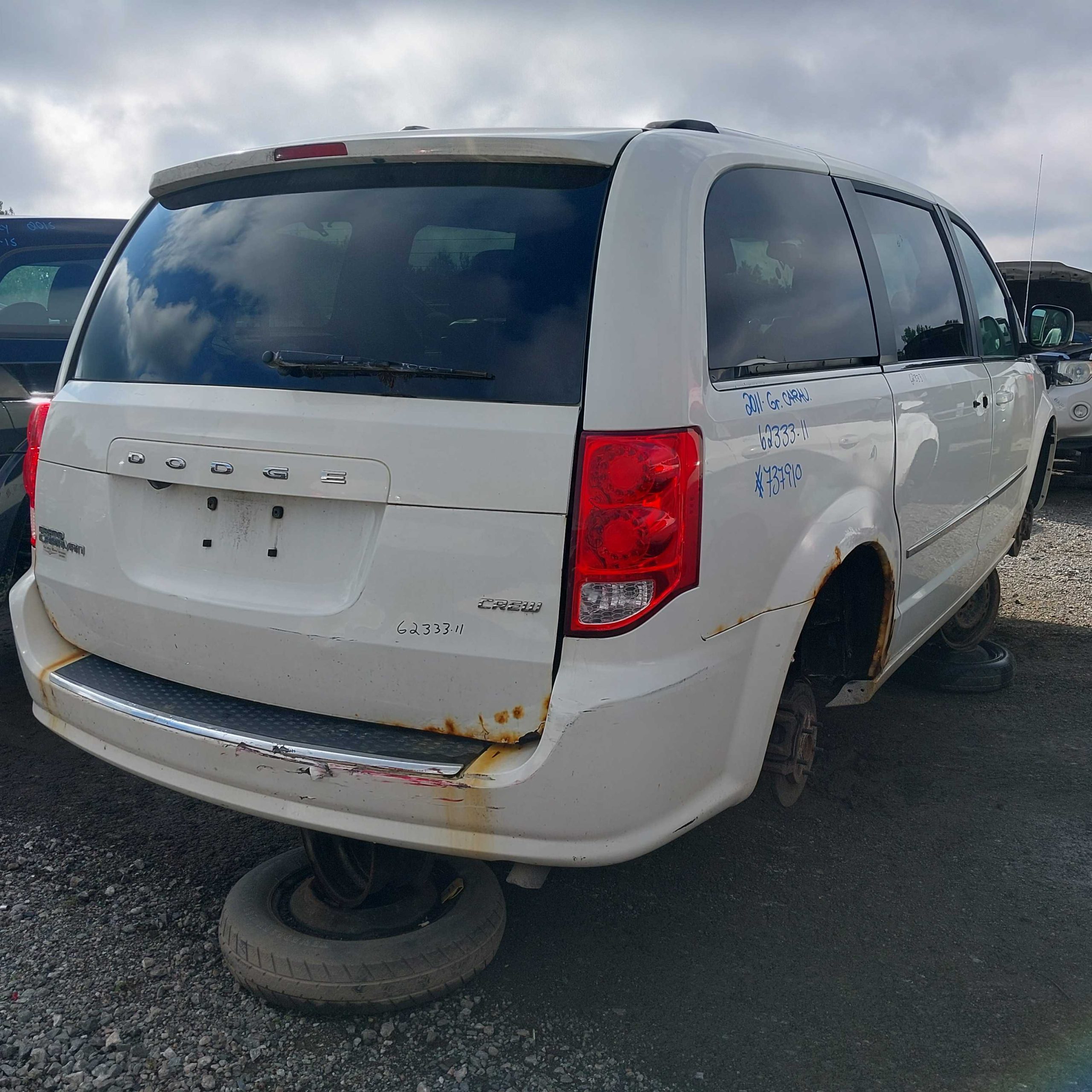 DODGE GRAND CARAVAN 2011