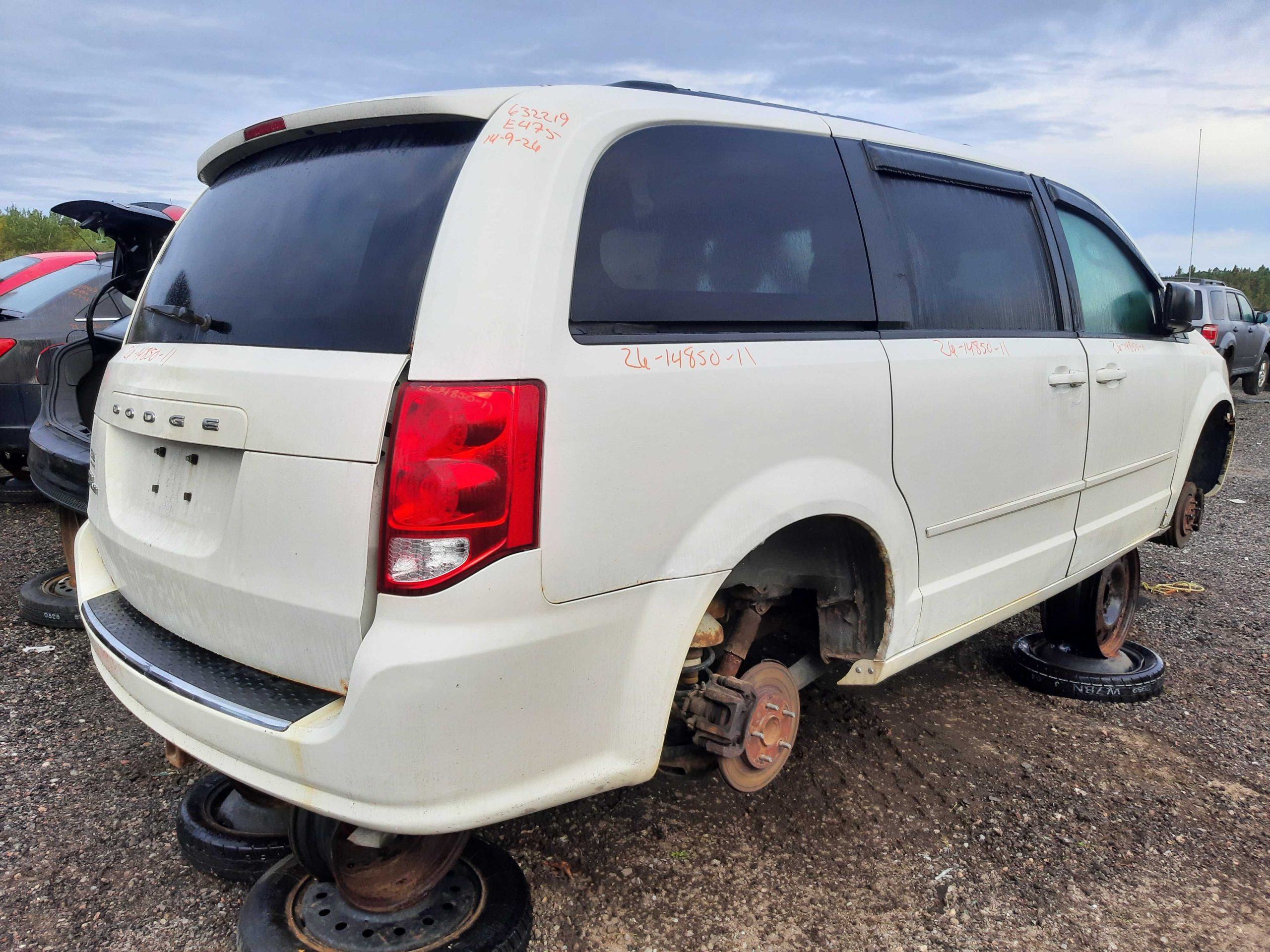 DODGE GRAND CARAVAN 2011