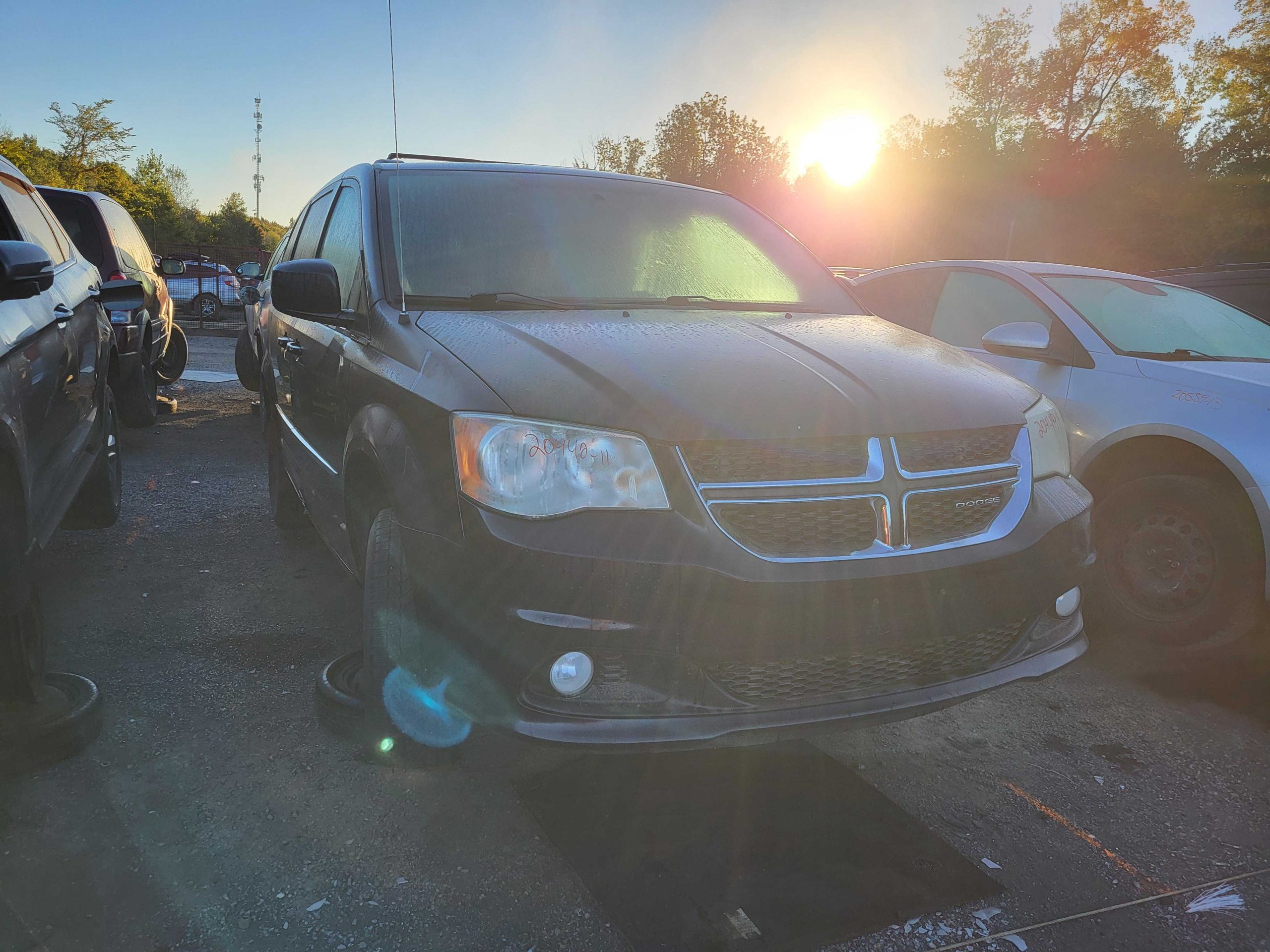 DODGE GRAND CARAVAN 2011