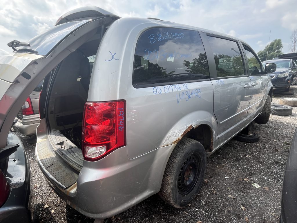 DODGE GRAND CARAVAN 2012