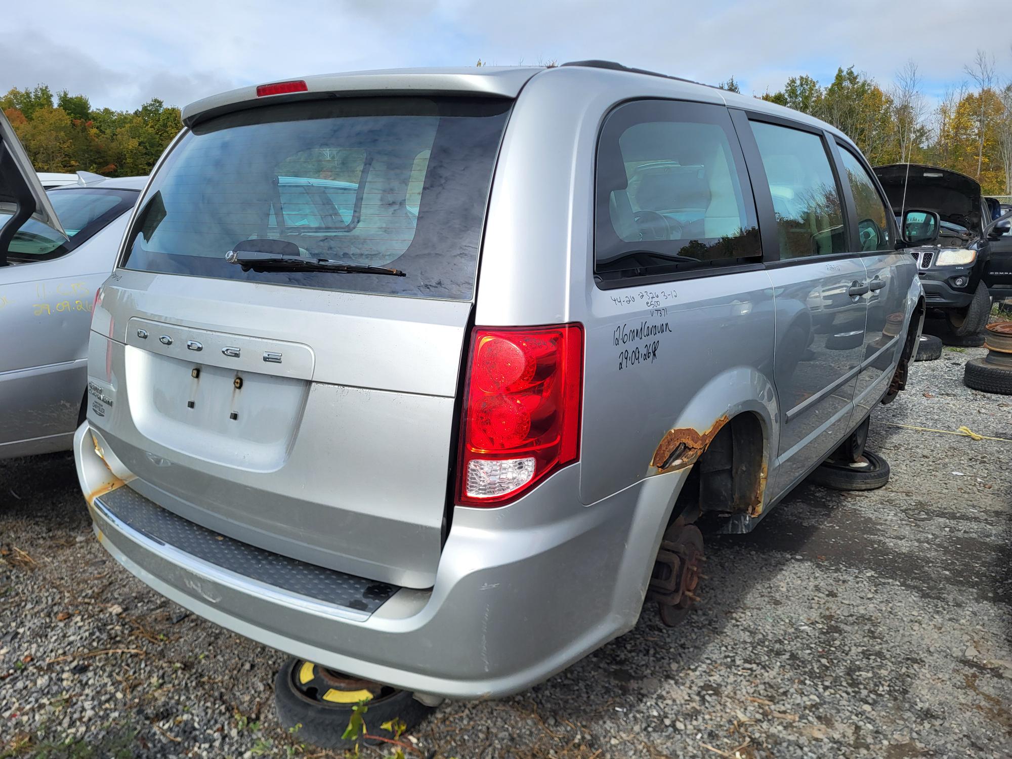 DODGE GRAND CARAVAN 2012