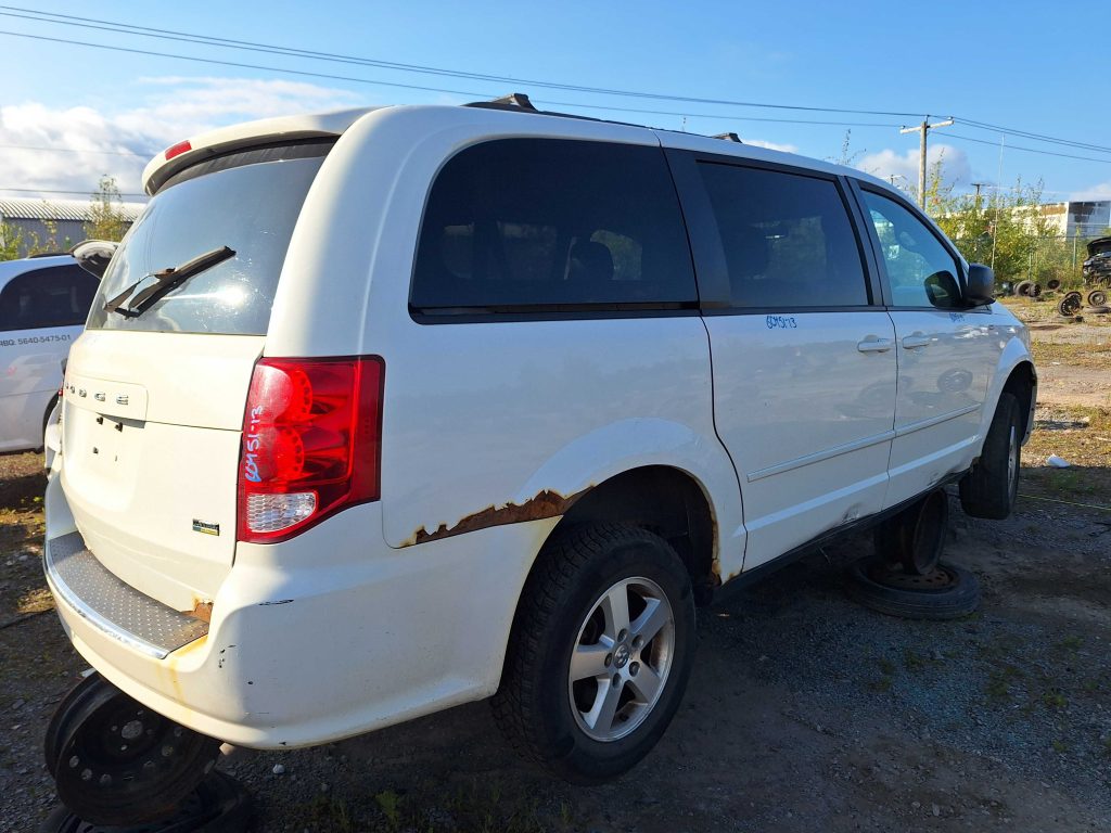 DODGE GRAND CARAVAN 2013
