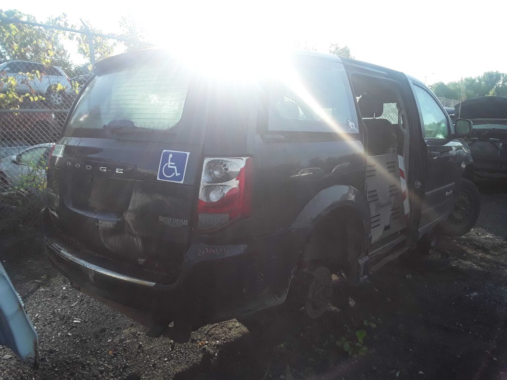 DODGE GRAND CARAVAN 2014