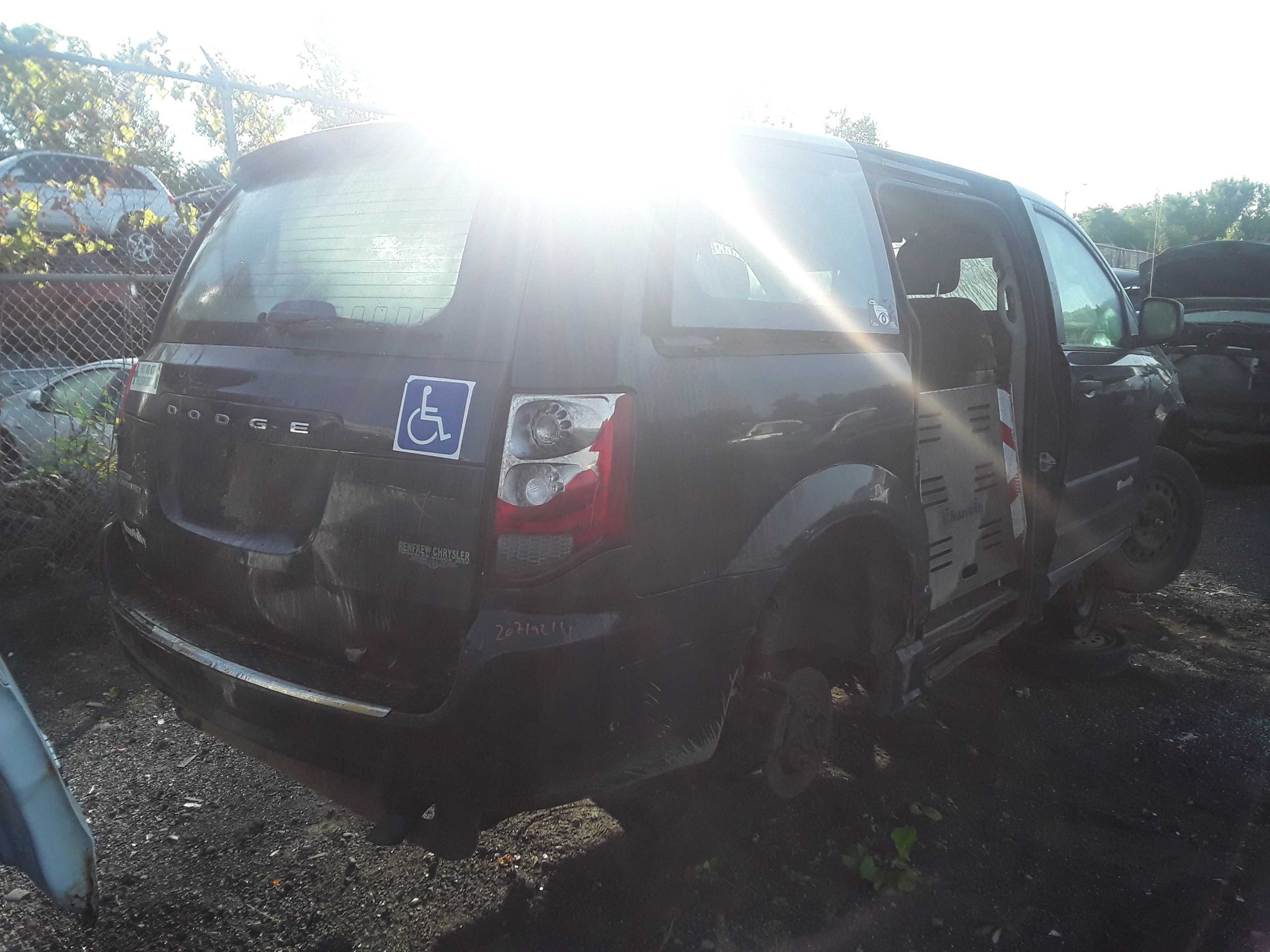 DODGE GRAND CARAVAN 2014