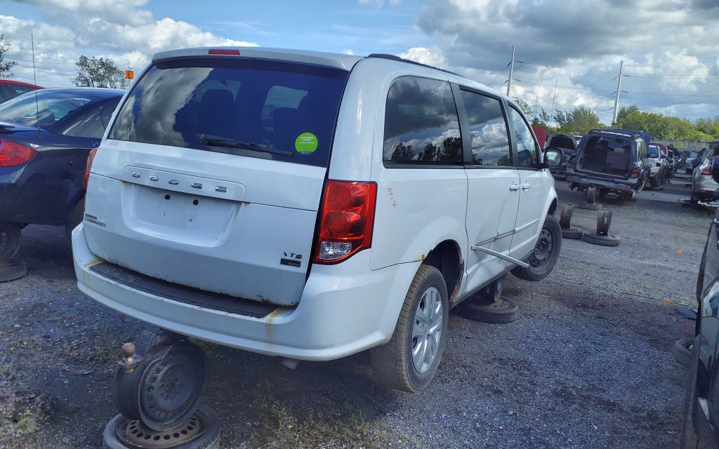 DODGE GRAND CARAVAN 2015