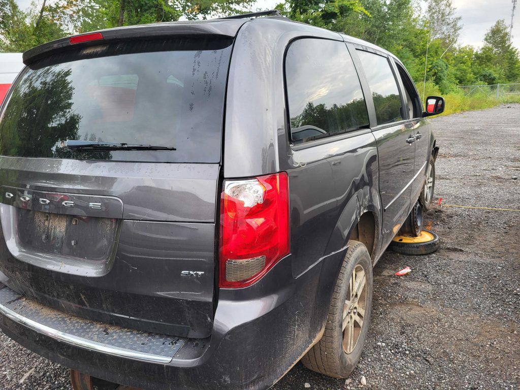 DODGE GRAND CARAVAN 2015