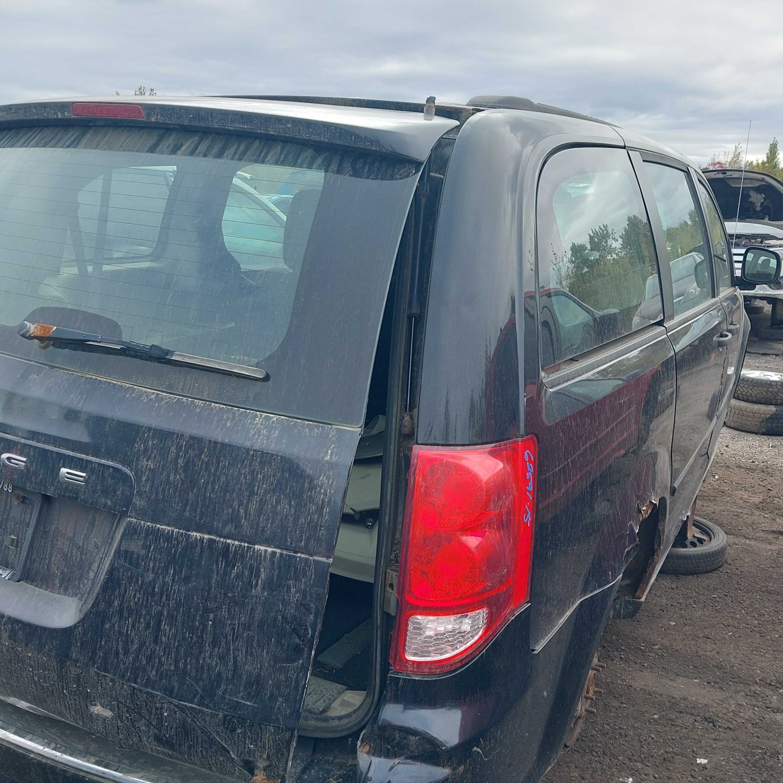 DODGE GRAND CARAVAN 2015