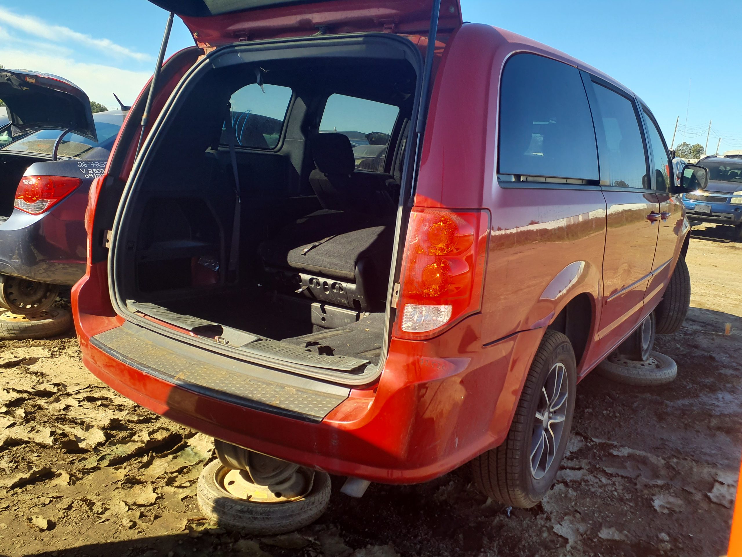 DODGE GRAND CARAVAN 2016