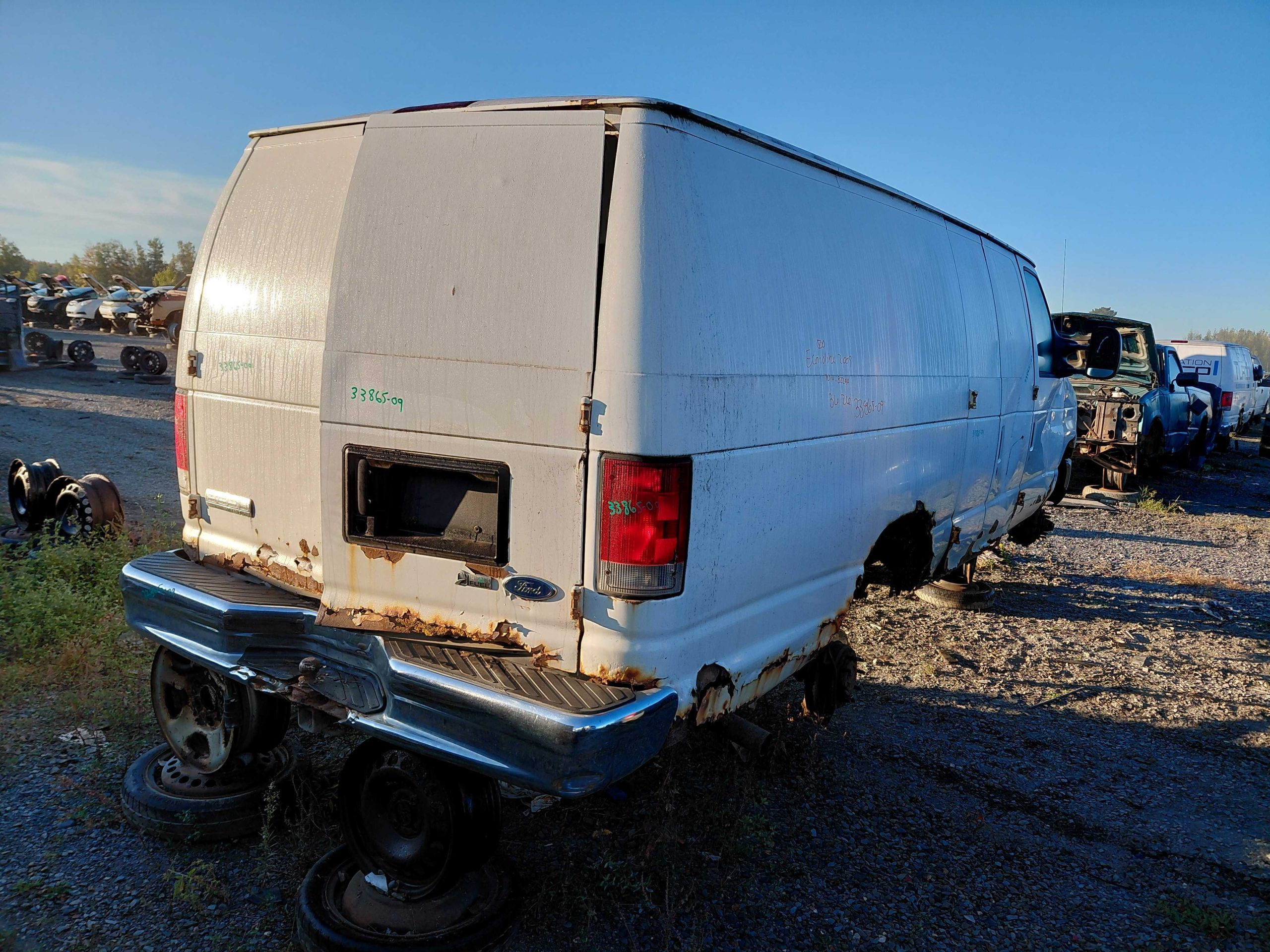 FORD ECONOLINE 2009
