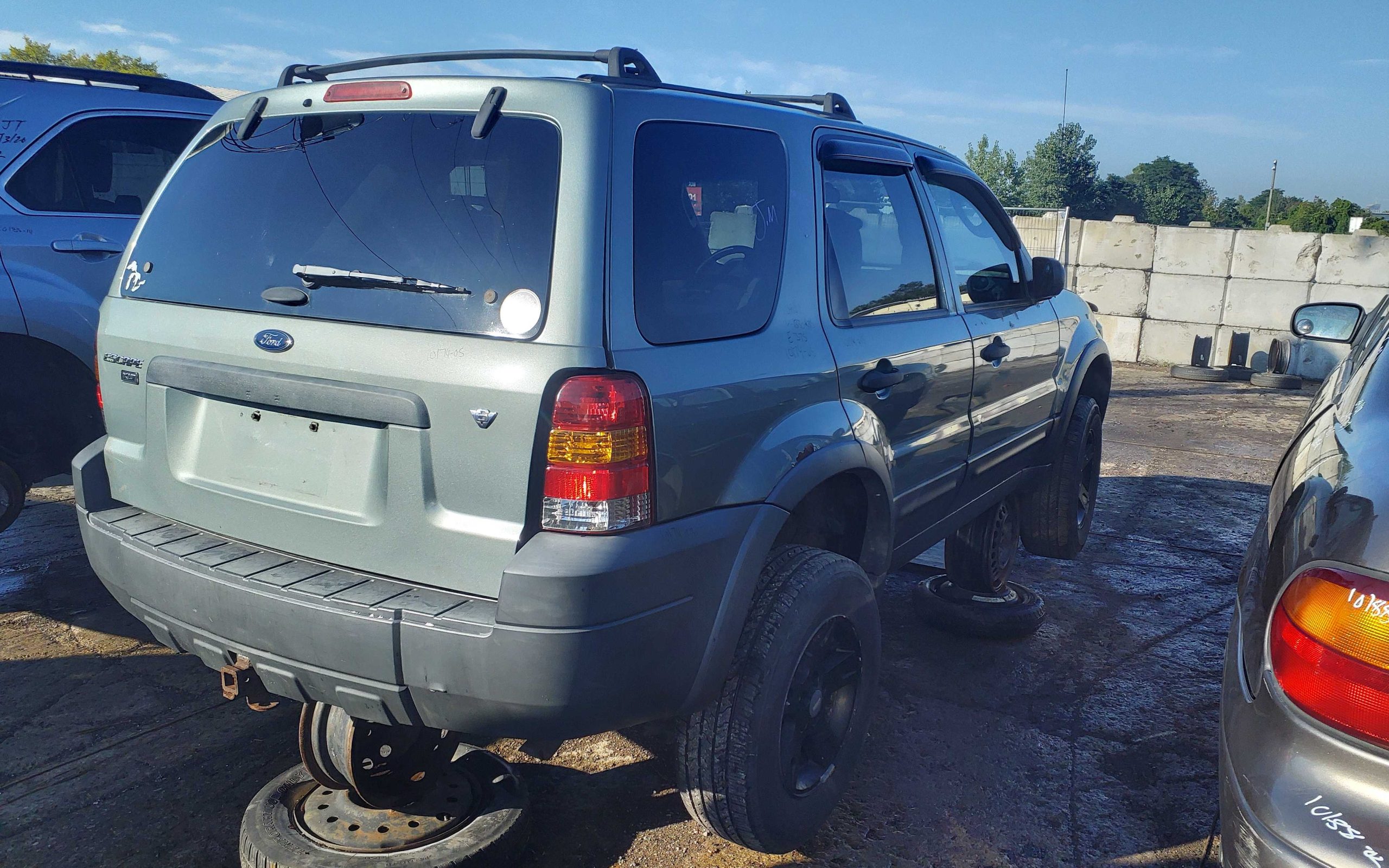 FORD ESCAPE 2005