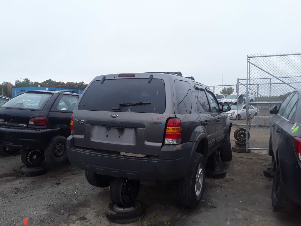 FORD ESCAPE 2005