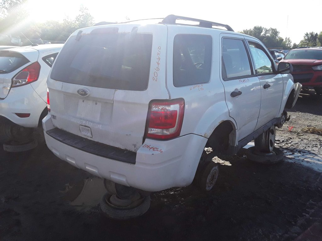 FORD ESCAPE 2010