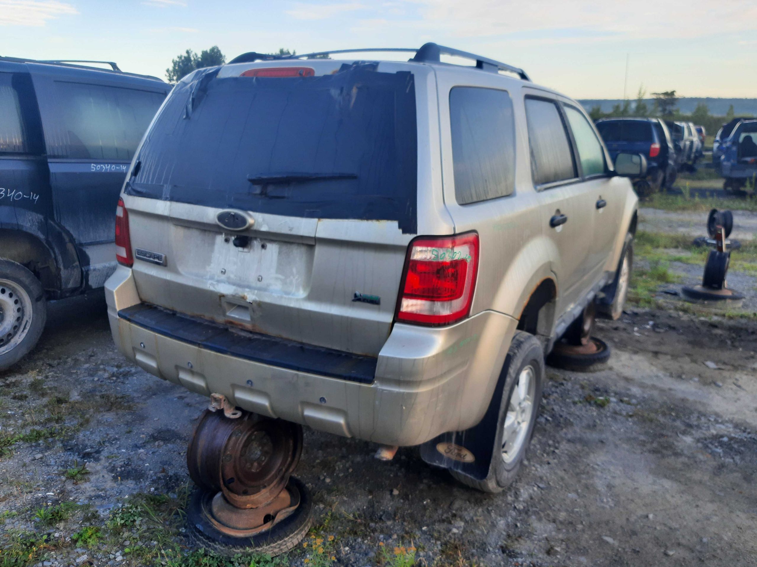 FORD ESCAPE 2010