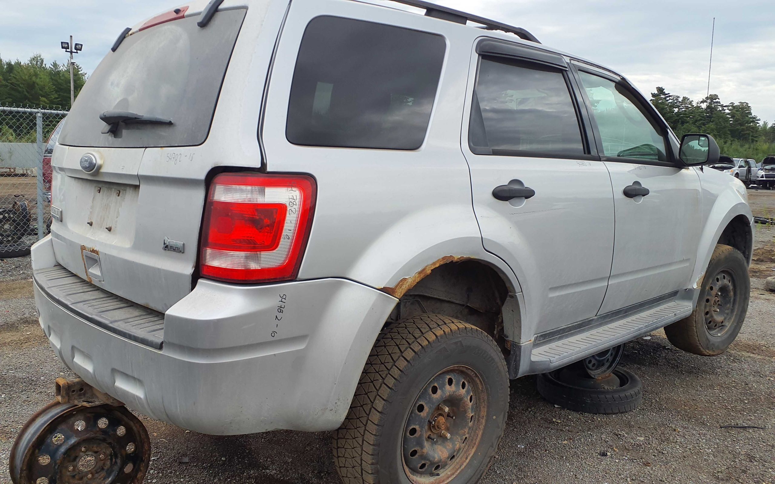 FORD ESCAPE 2010