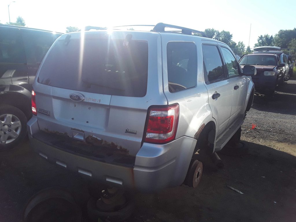 FORD ESCAPE 2010