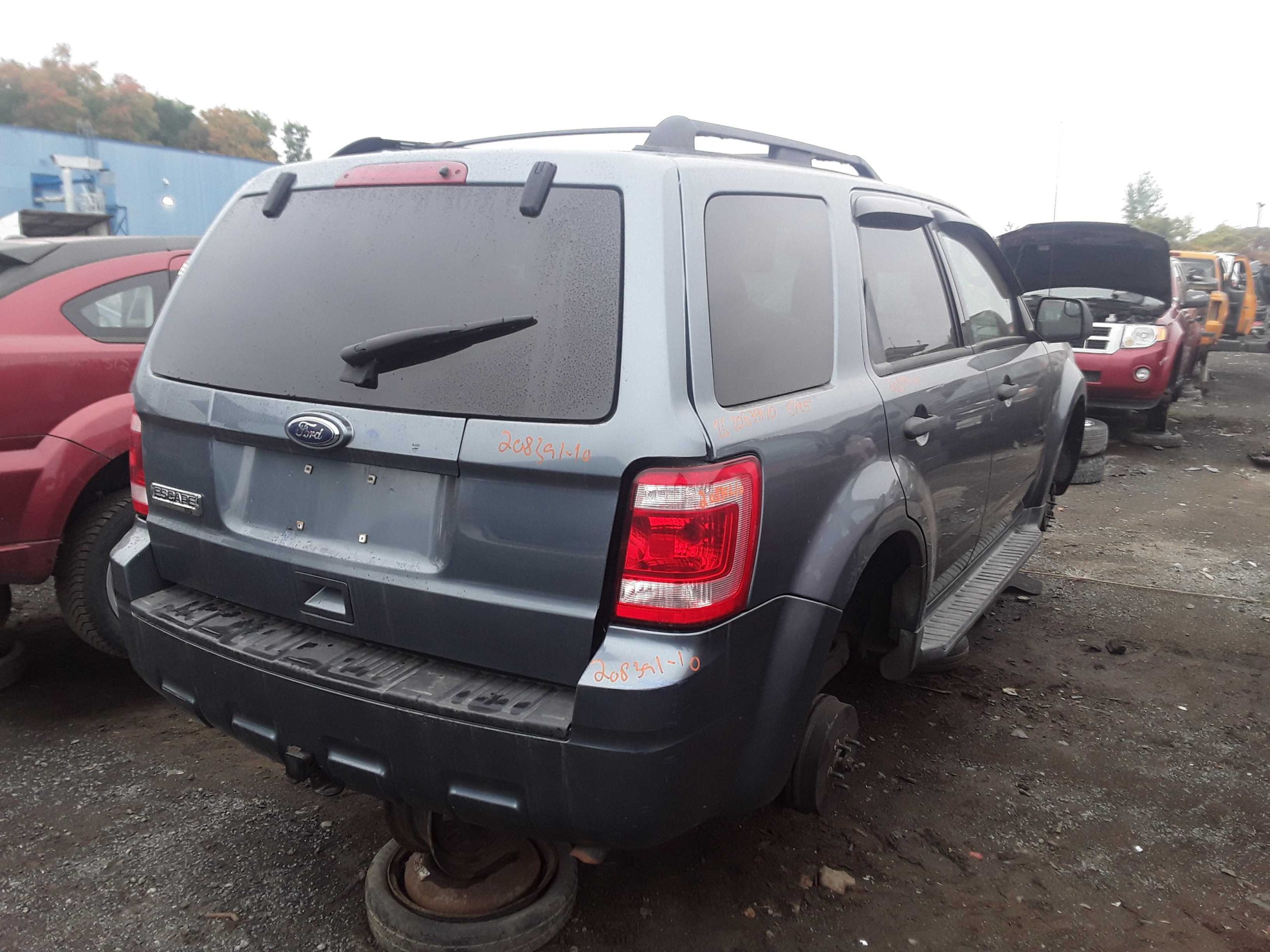 FORD ESCAPE 2010