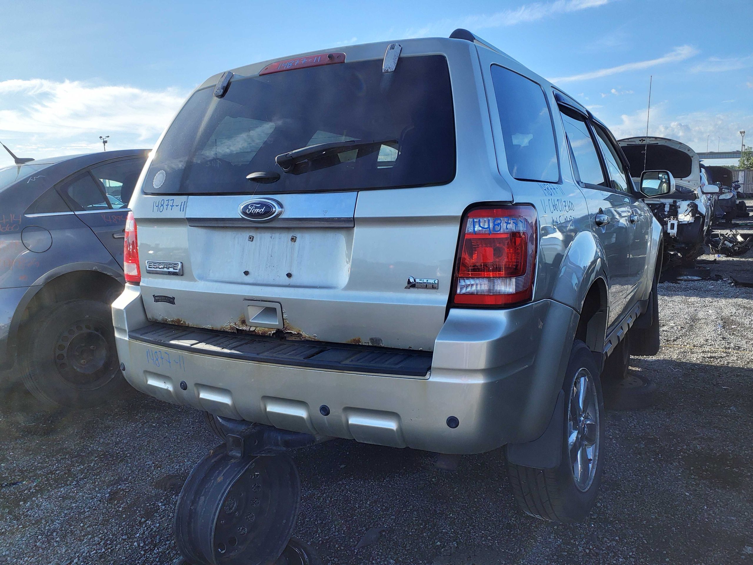 FORD ESCAPE 2011