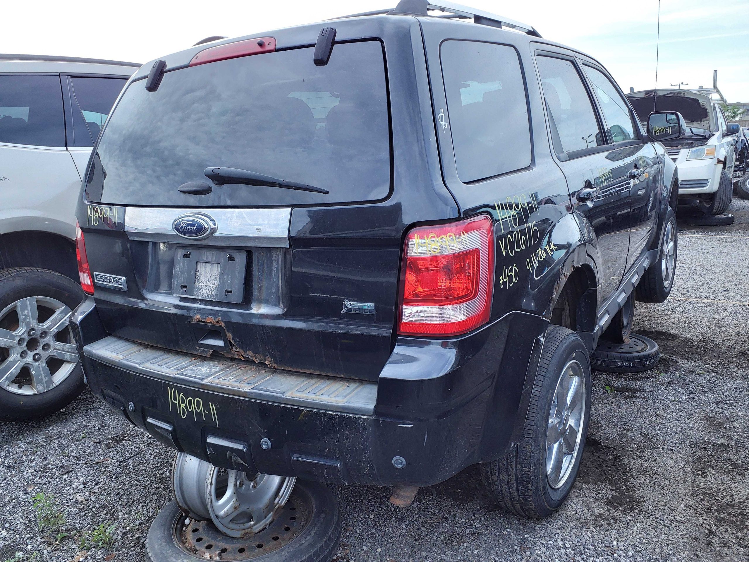 FORD ESCAPE 2011