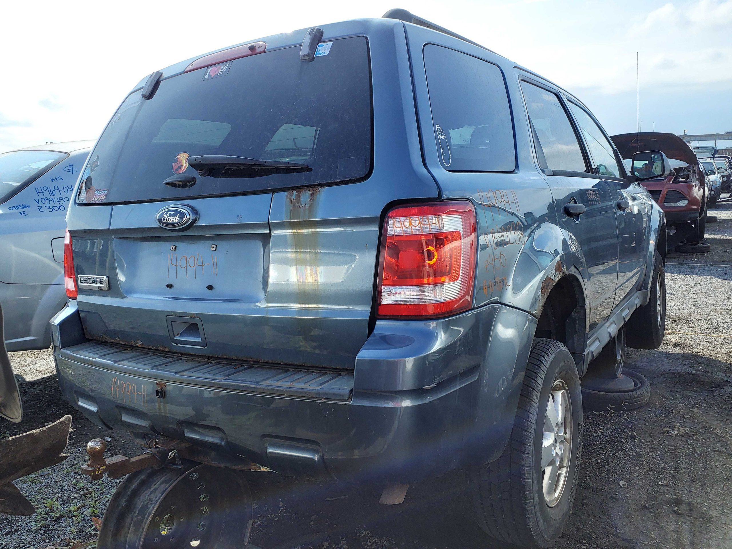 FORD ESCAPE 2011