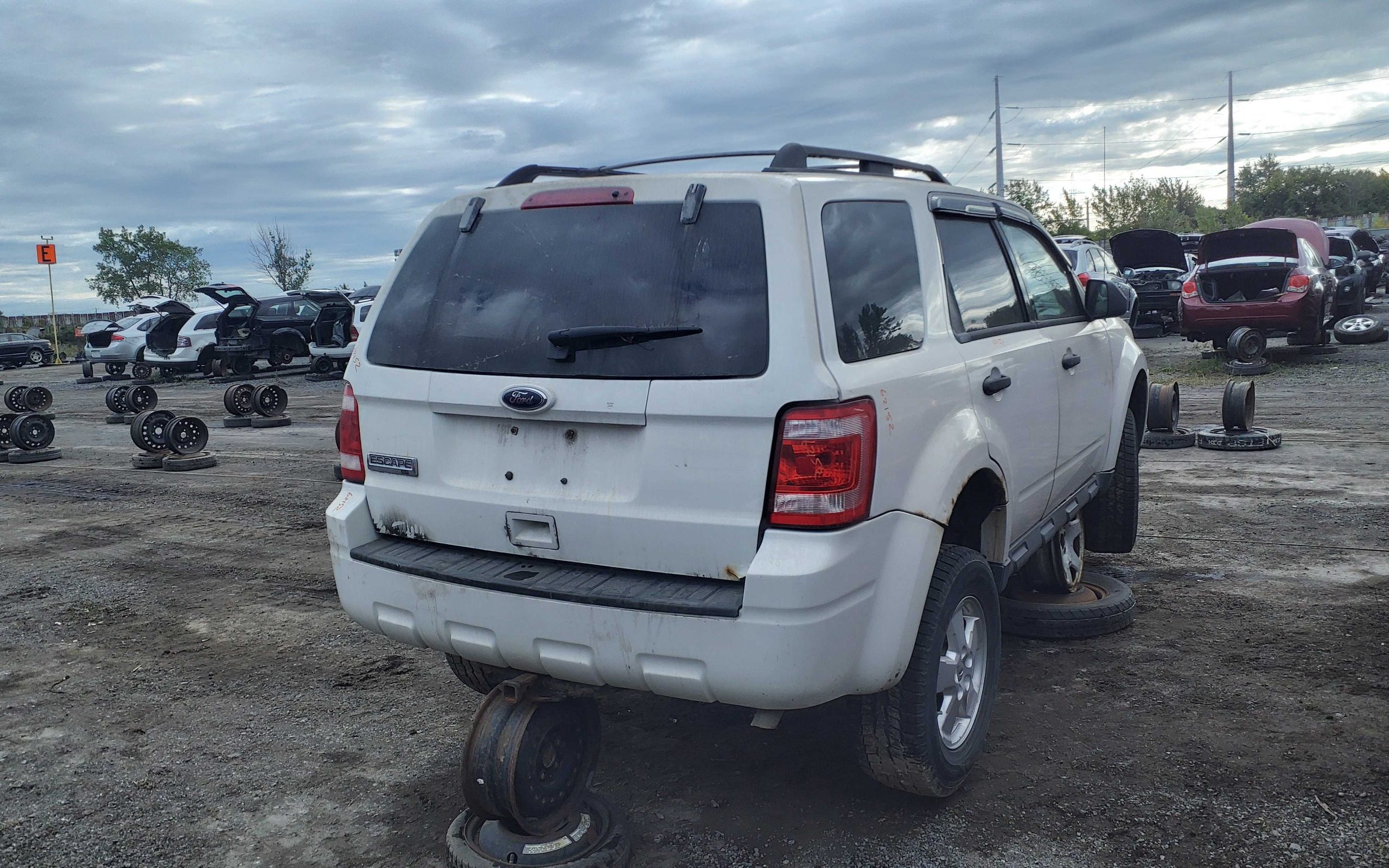 FORD ESCAPE 2011
