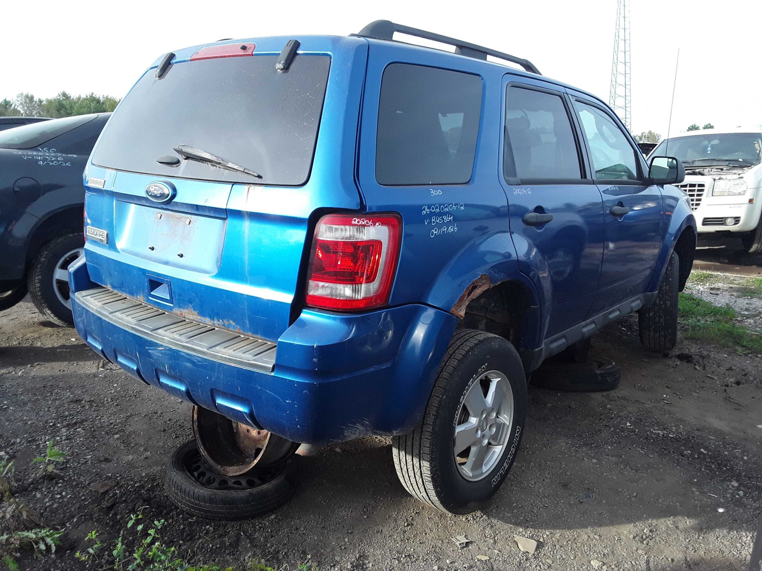 FORD ESCAPE 2012