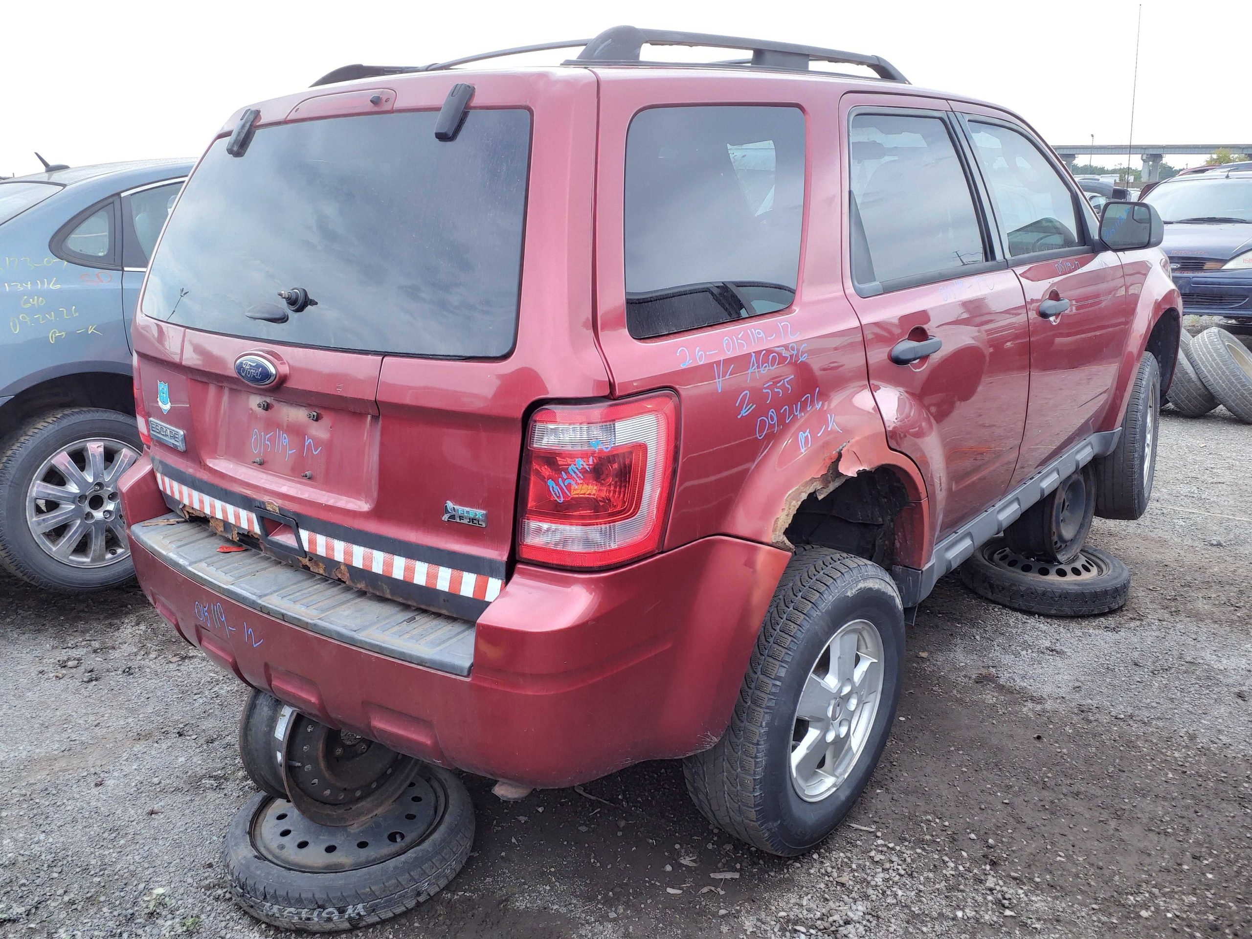 FORD ESCAPE 2012