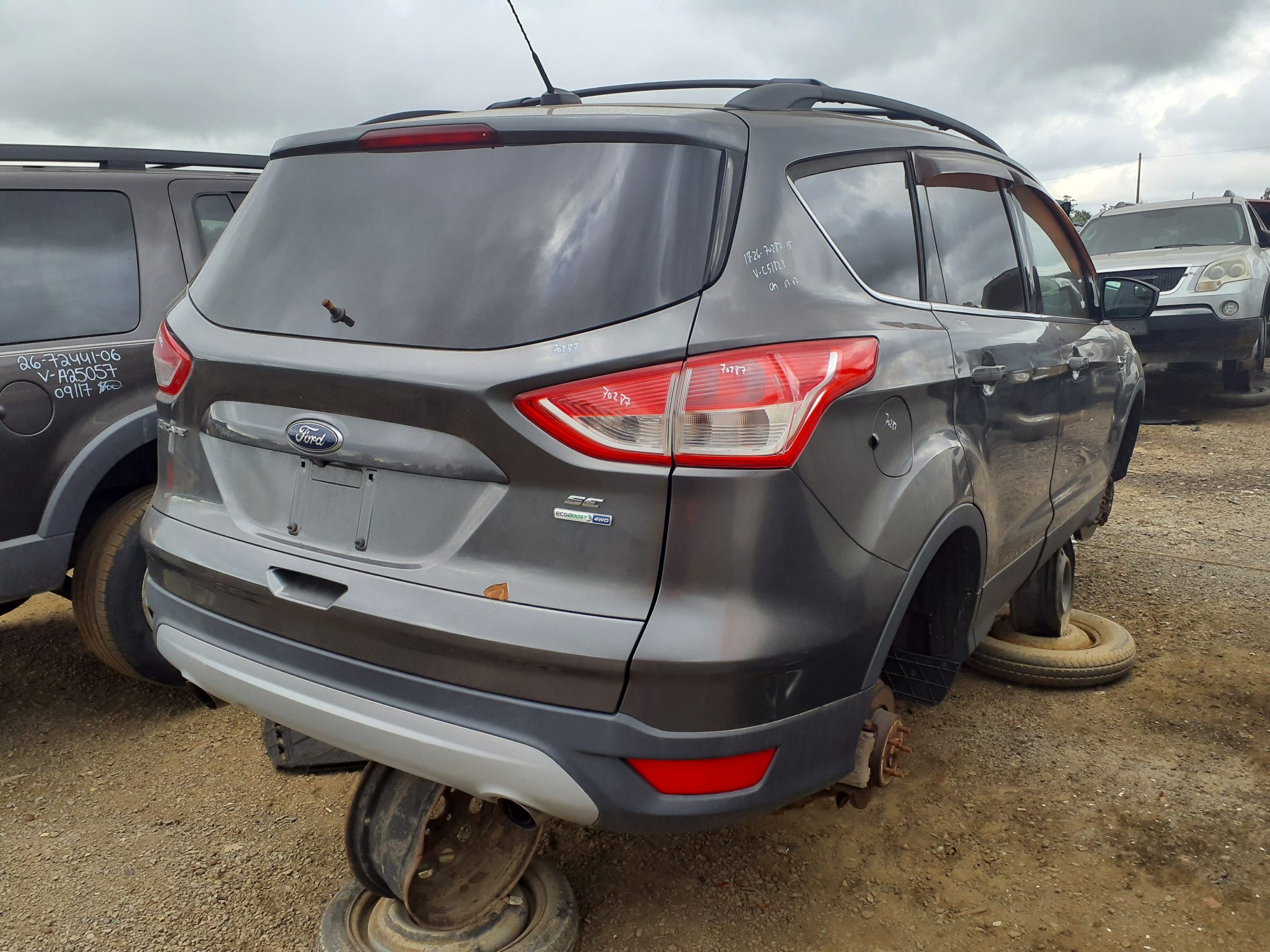 FORD ESCAPE 2015