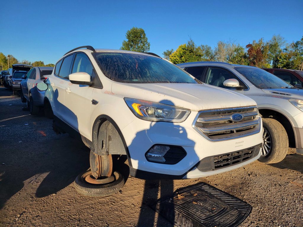 FORD ESCAPE 2017