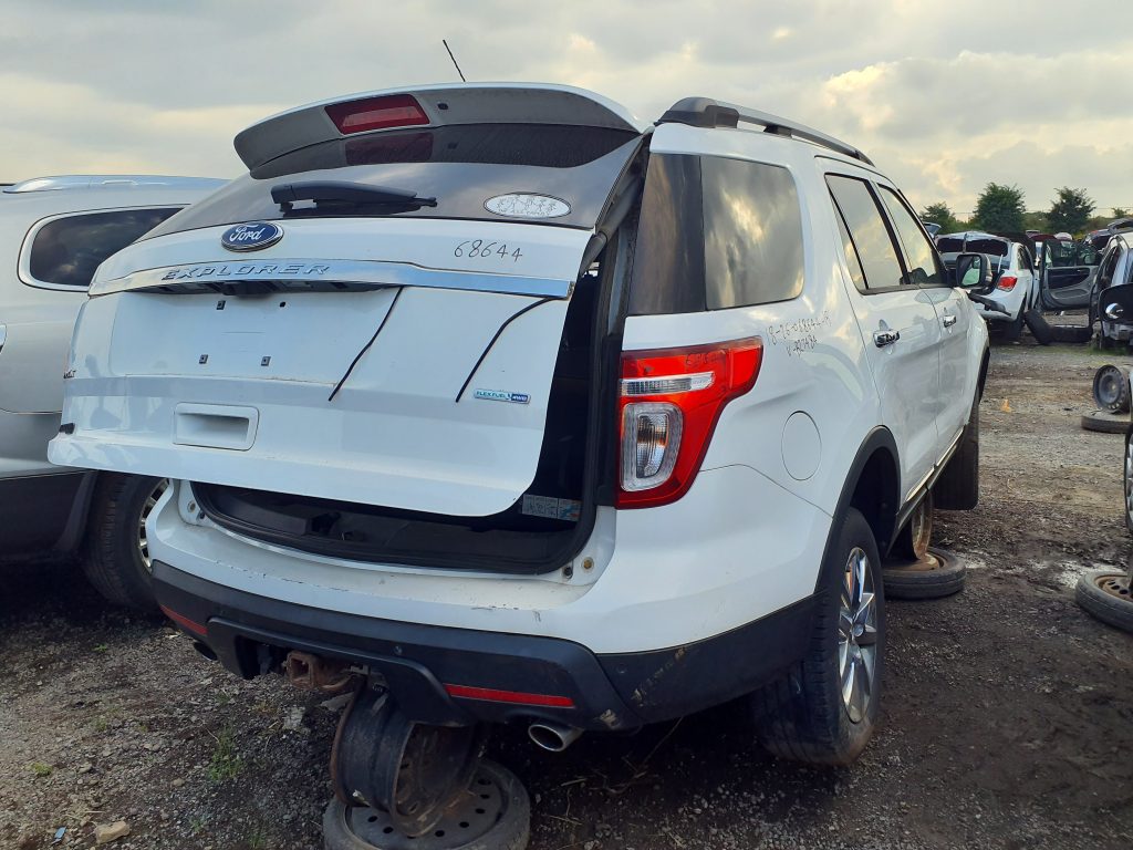 FORD EXPLORER 2015
