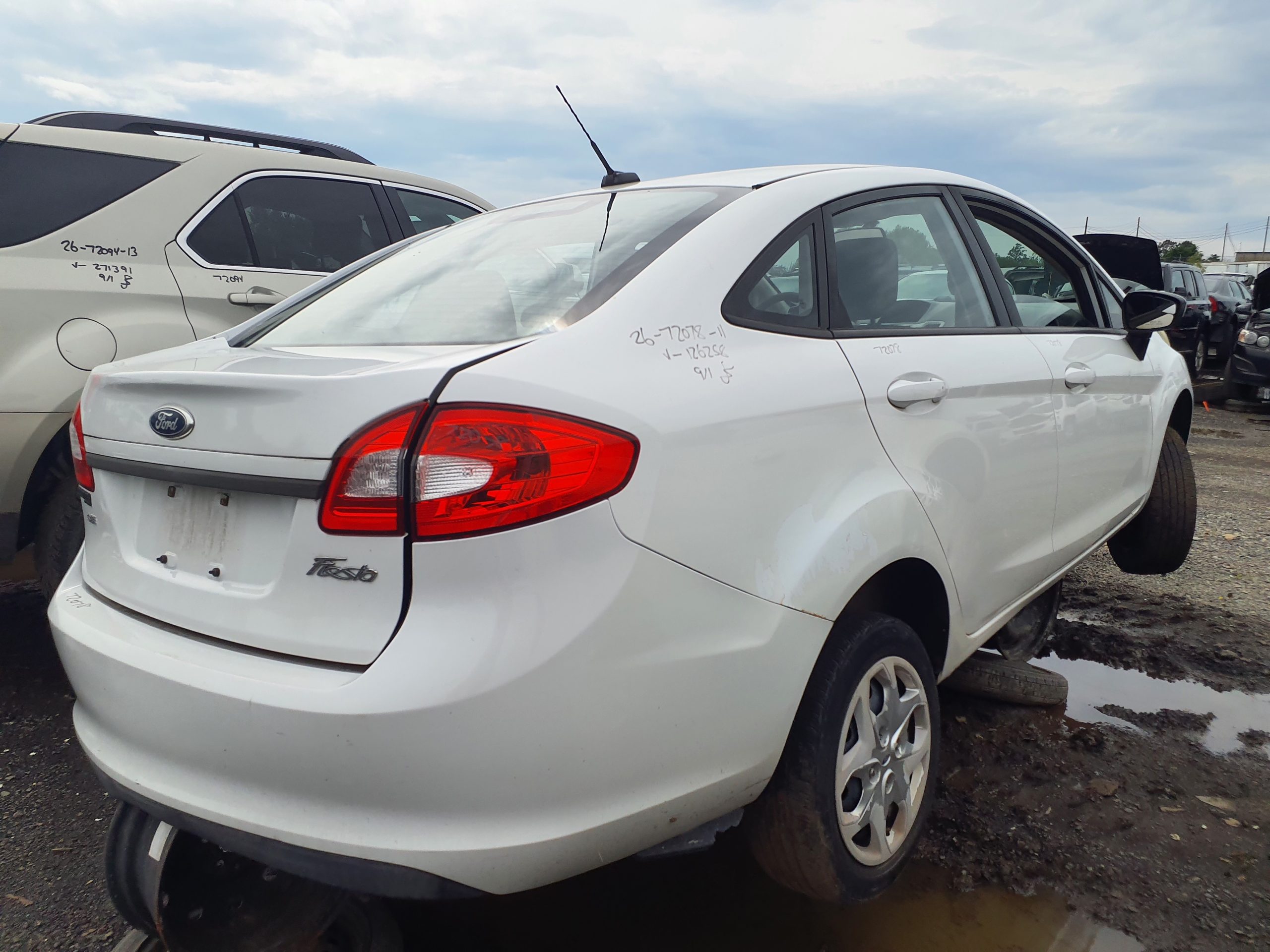 FORD FIESTA 2011